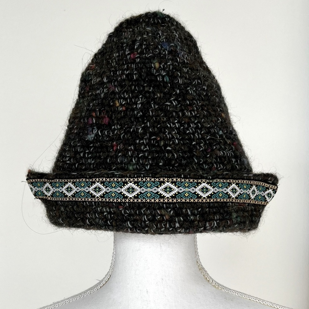 Fashionable Exclusive Handmade Hat only one. Wool 100%